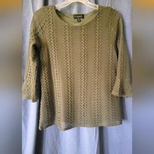 Green knitted lined sweater